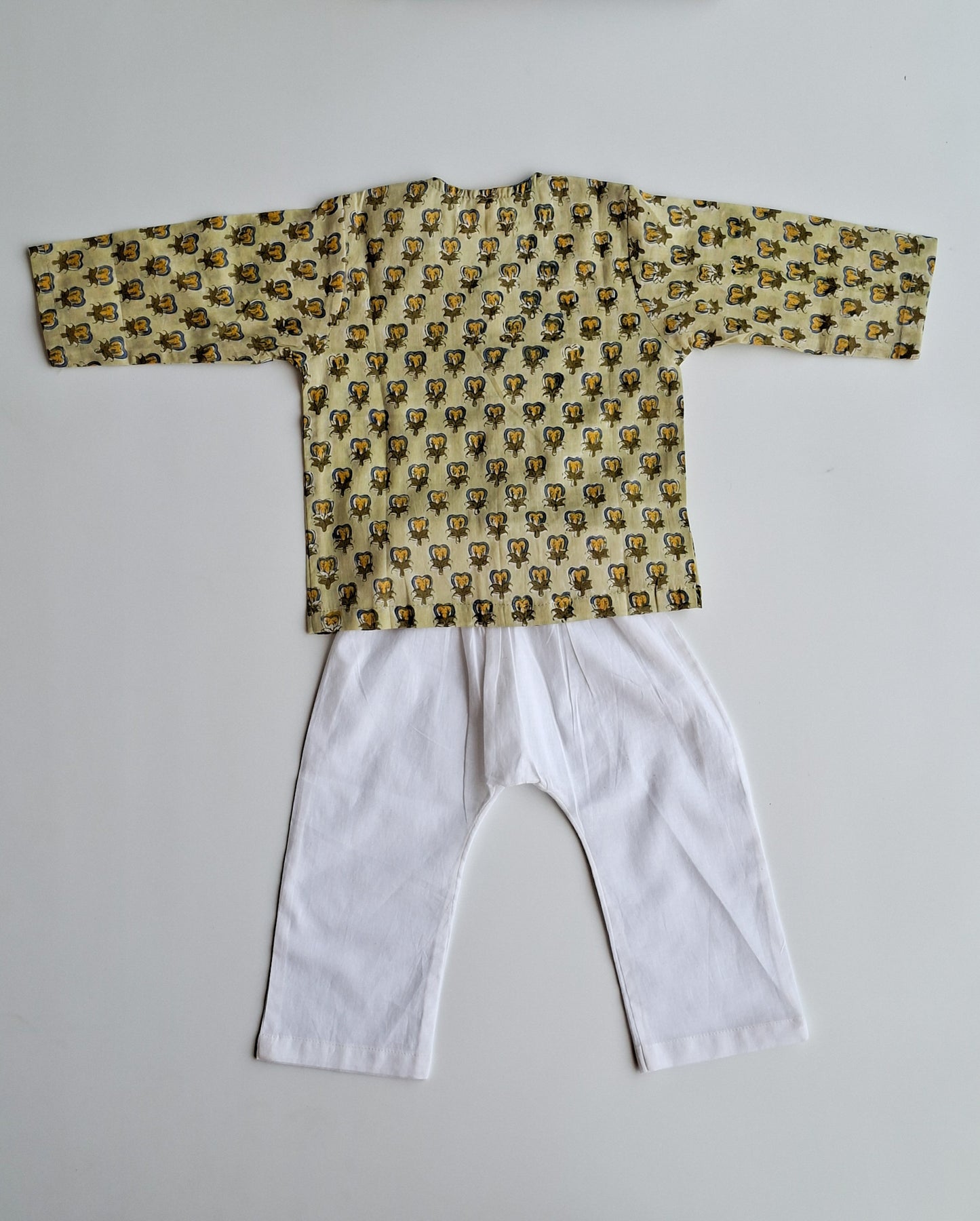 Baby Jhabla Set Handblock Print Mul Cotton  – Green Daffodil Motif