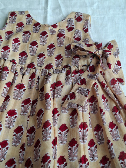 Red Nanhi Phool Angarkha Side Bow Mul Mul Cotton Handblock Print Frock