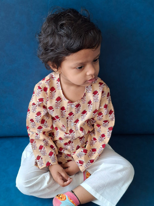 atibatti-Baby-wearing-jhabla-set