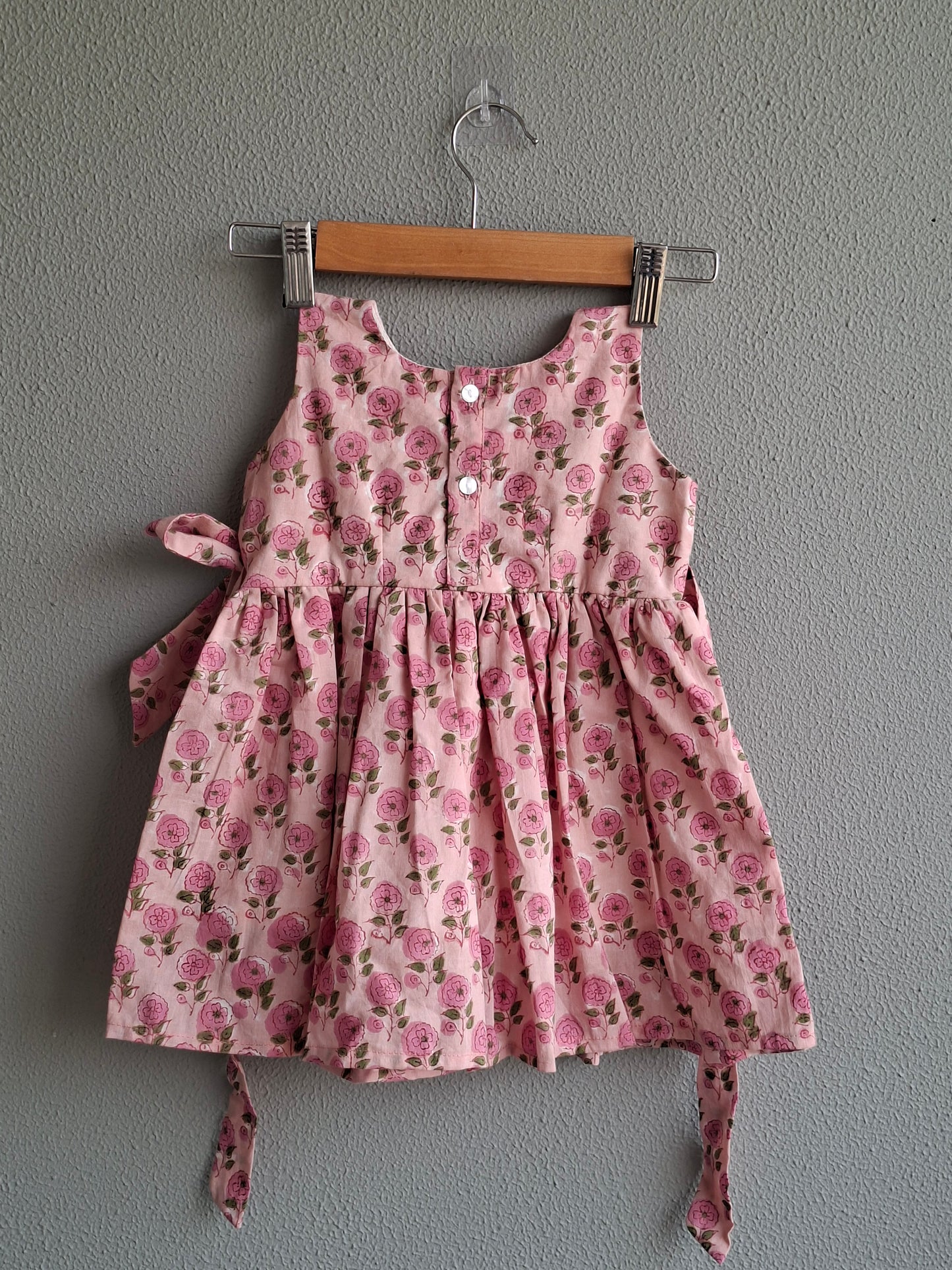 atibatti-pink-baby-girl-cotton-dress-back
